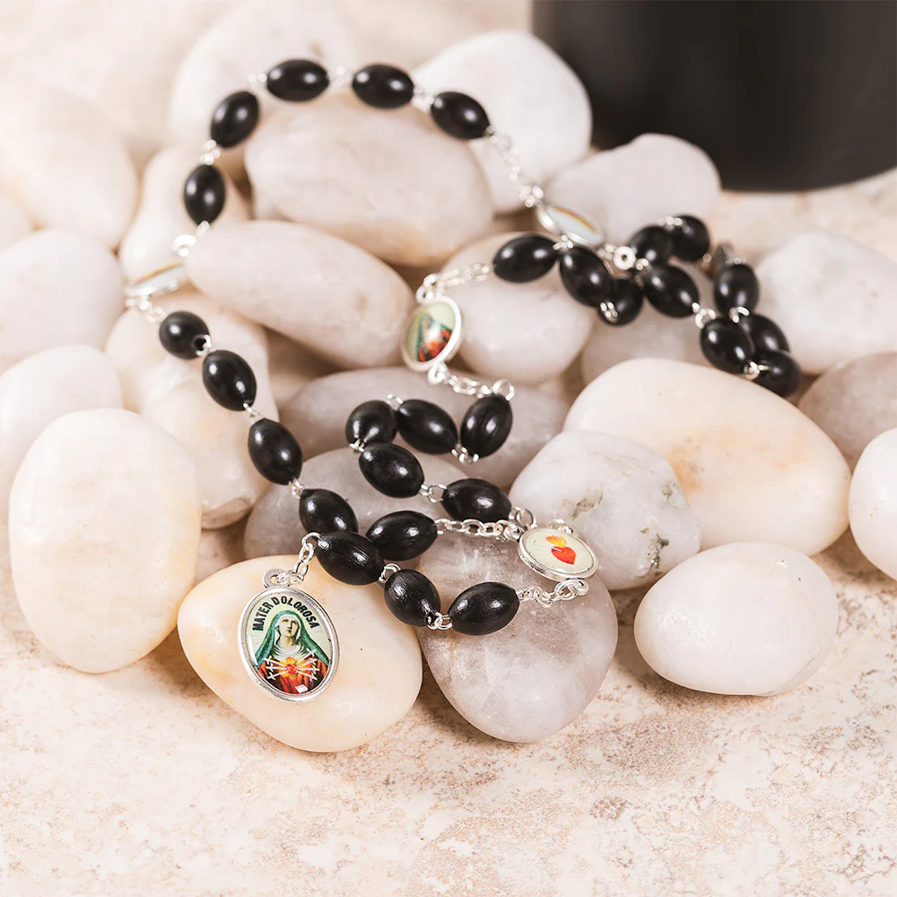 Black Glass Chaplet of the Five Wounds - Image 3