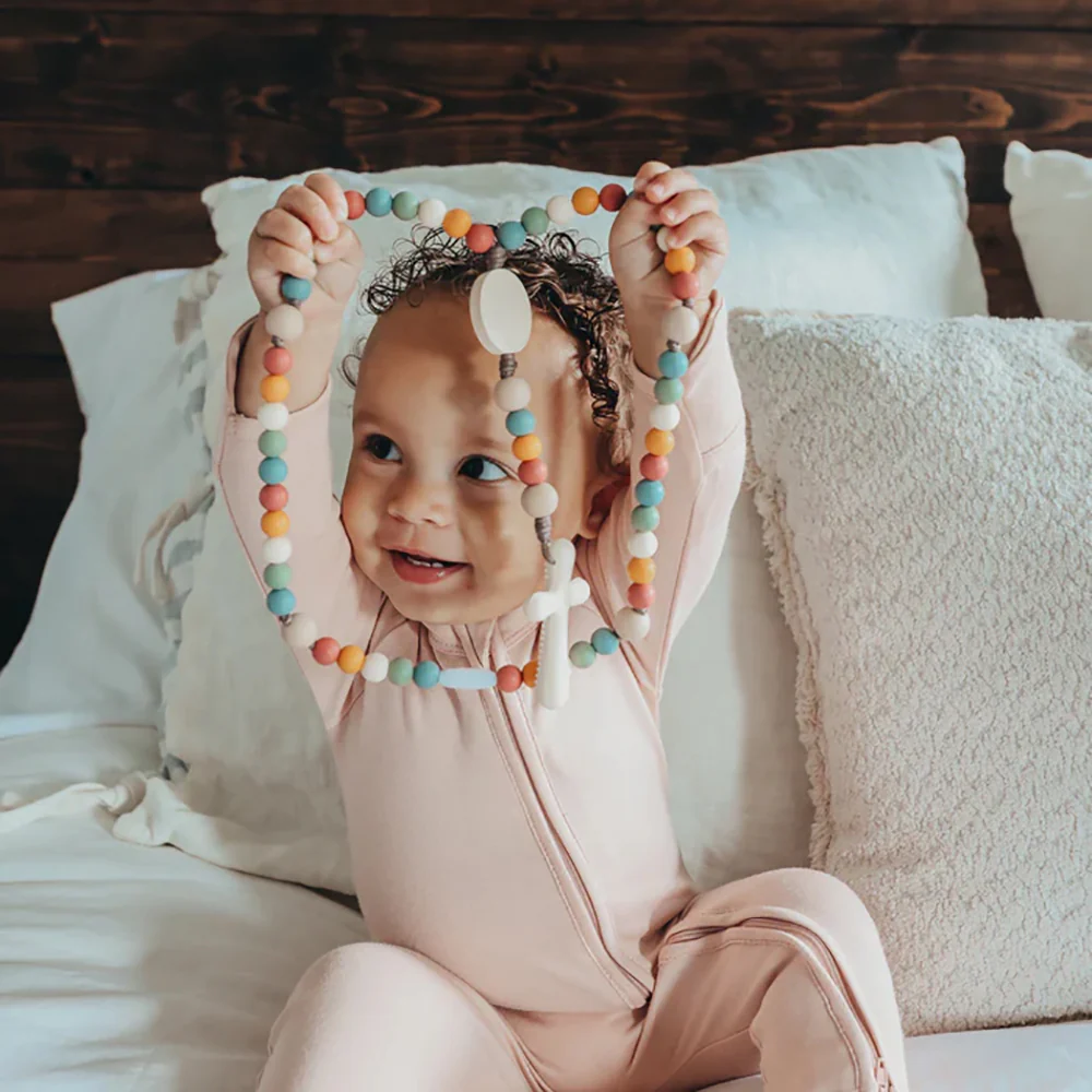 God’s Grace Chews Life Rosary - Image 5